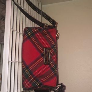 Dooney and bourke hand bag